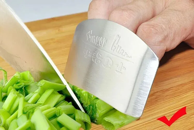 Stainless Steel Finger Protector Kitchen Knife Cutting Cooking Finger Protector Safe Kitchen Durable Chop Shield Cut Gadget — image 7