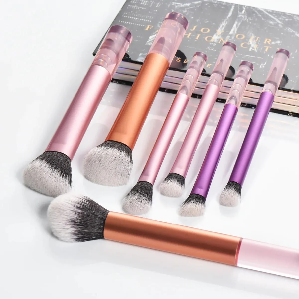 Premium Synthetic Makeup Brush Set for Foundation Loose Powder Eyeshadow -Durable Cosmetic Brushes for Professional And Home Use — image 1