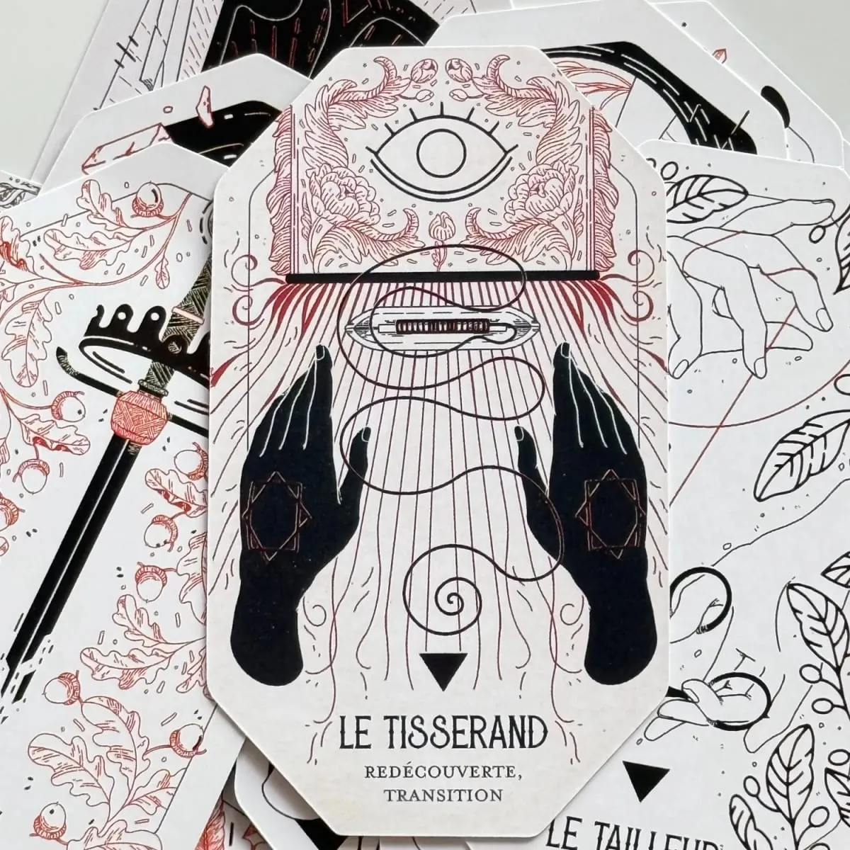 The Citadel A Fantasy Oracle Deck النسخة الفرنسية من بطاقة التارو لعبة ترفيهية لحفلات العائلة بطاقات أوراكل — image 2