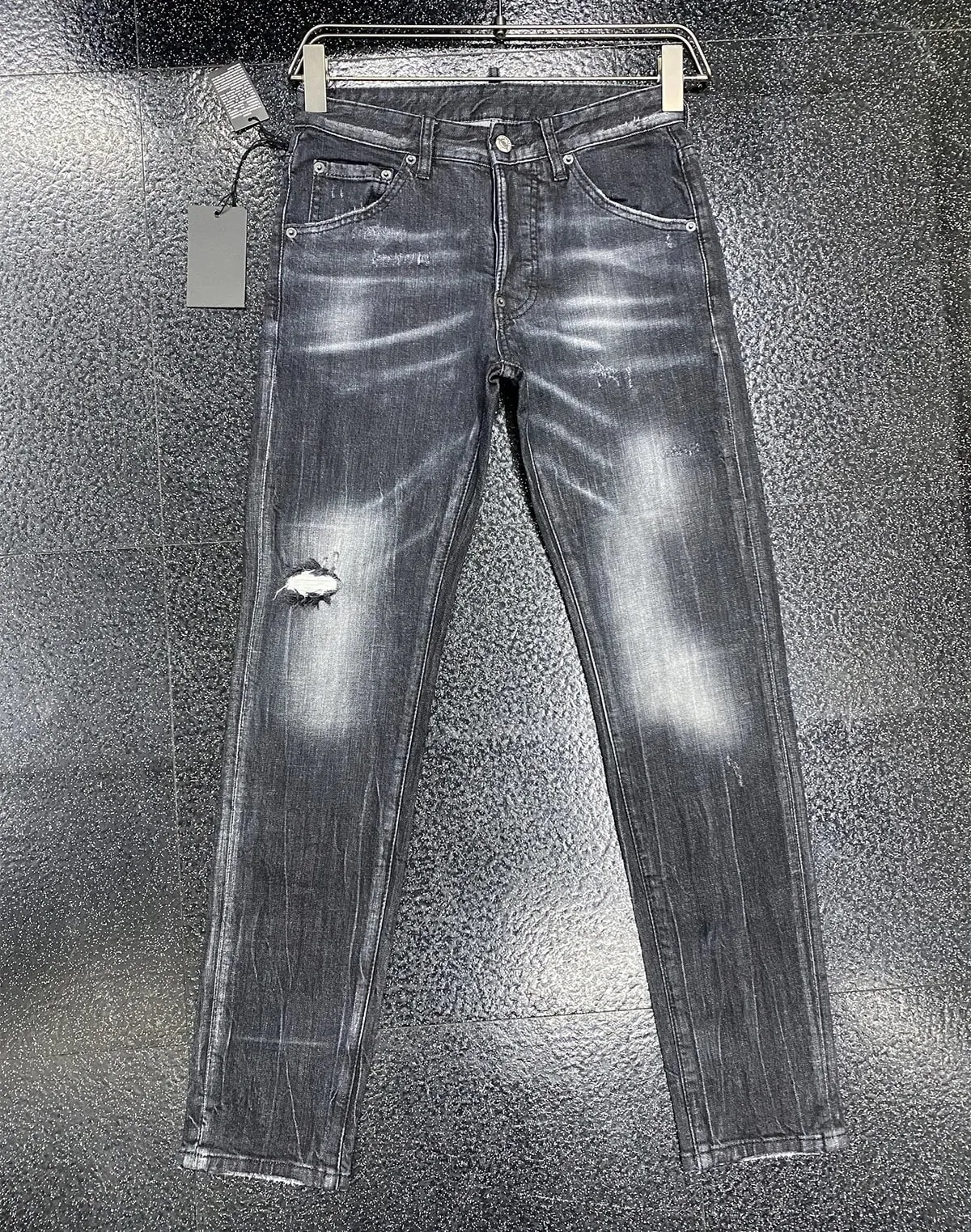 new Europe design style Men Jeans SLIM button Coolguy Long Pants Straight Pockets Hole black top quality D2 jeans pant 981
