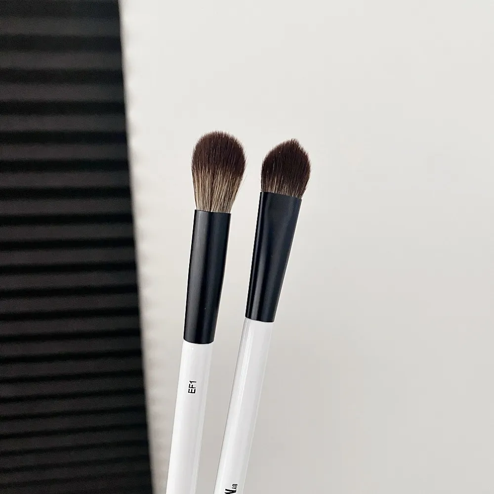 EF1 Dual-Ended Cream Powder Brush E6 Dual-Ended Eyeshadow Makeup Brush High quality Synthetic Eye Concealer Cosmetic Brushes — image 2