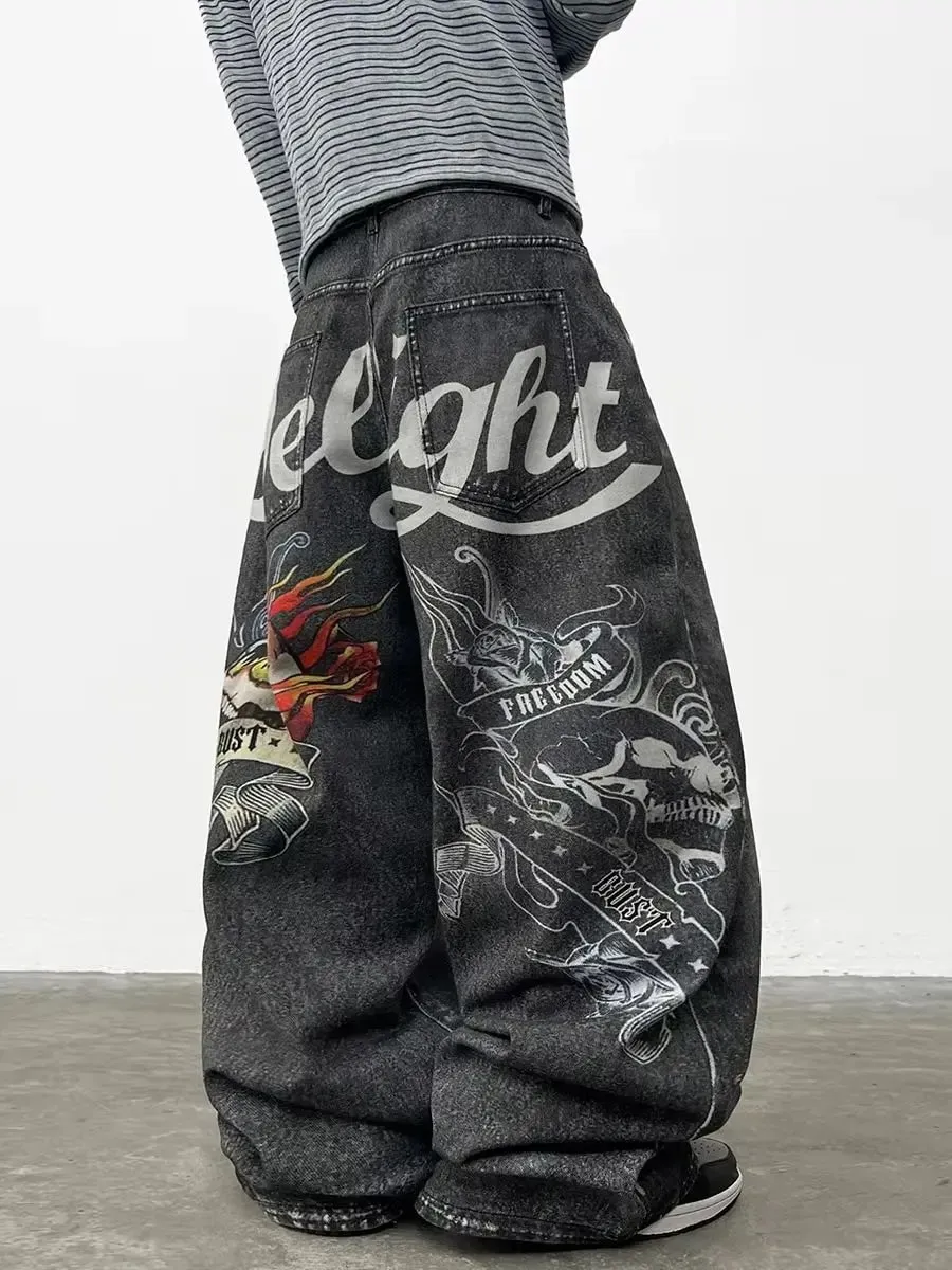 American Retro Skull Print Design Men's Loose Denim Jeans Y2K Street Hip-Hop Fashion Versatile Wide-Leg Pants Halloween Vibe