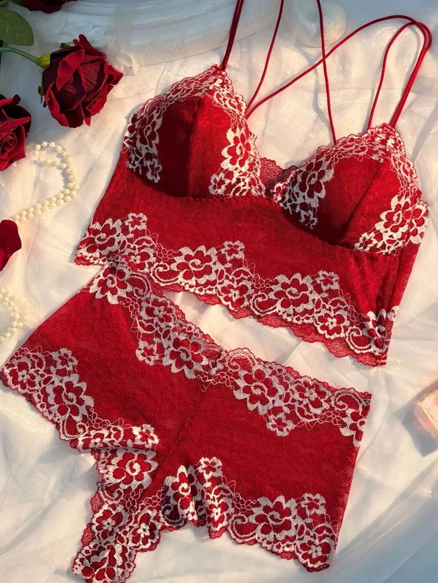 Exquisite Contrasting Floral Lace Close Fitting Mesh See Through Cross Beautiful Back Suspender Sexy Lingerie 2-piece Set 2026
