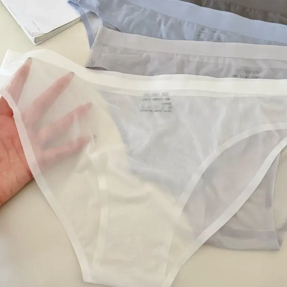 1 adet erkek Ultra-ince Şeffaf Dikişsiz Buz Ipek Külot 3D Bulge Kese Orta Bel Iç Çamaşırı Nefes Erkek Iç Çamaşırı — image 2