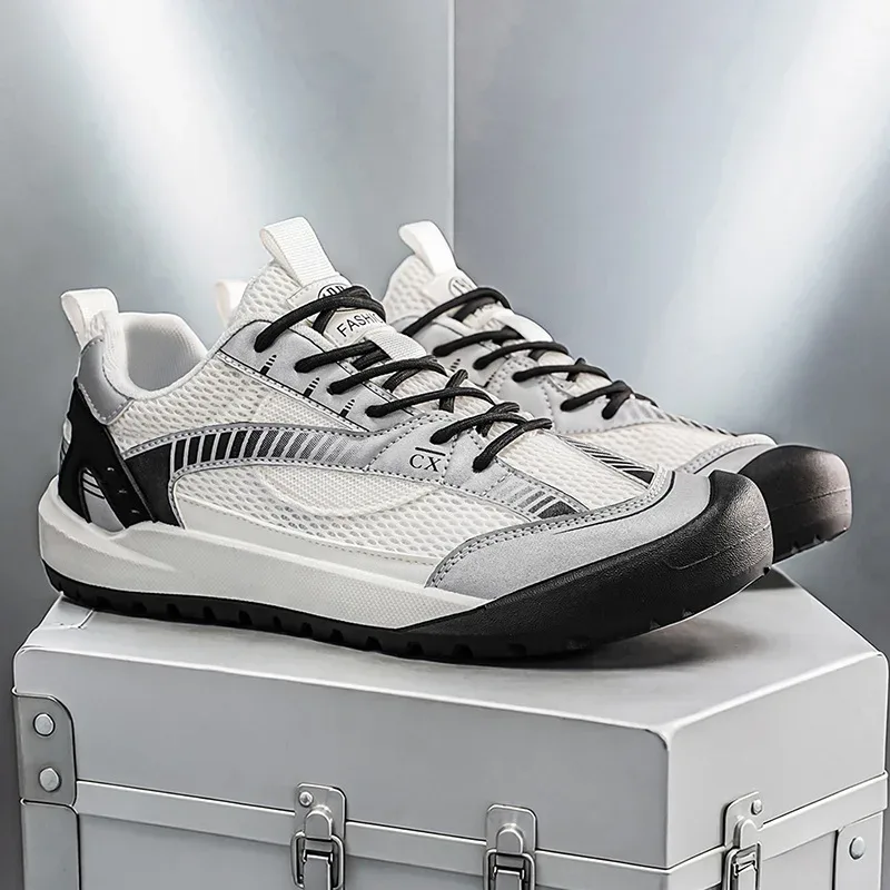 Men's shoes 2026 summer new mesh breathable sports and leisure shoes lightweight versatile and comfortable sports shoes