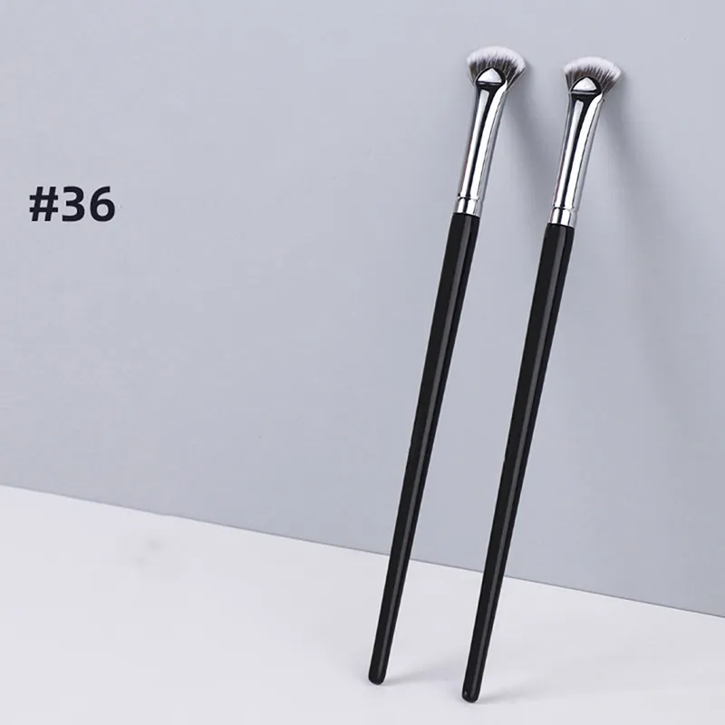 1PC Fan-shaped Eyelash Brush Soft No Shedding Professional Beauty Eyelash Makeup Brushes Mascara Highlighter Powder Smudge Tool — image 4