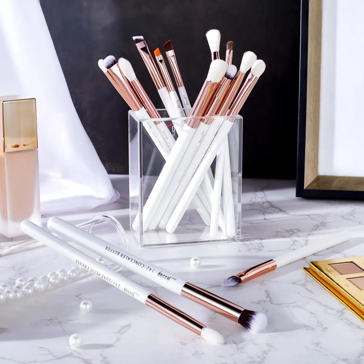 Jessup ชุดแปรงแต่งหน้า 15 ชิ้นชุดแปรงตาสังเคราะห์ธรรมชาติอายแชโดว์ Eyeliner Eyebrow Blending Pearl สีขาว T217 — image 6