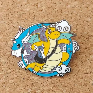 Anime Pokémon Charmander Smaltované odznaky Sbírejte Kawaii Dinosaur Kovová Kreslená Brož Batoh Klobouk Taška Límec Klopa Odznaky